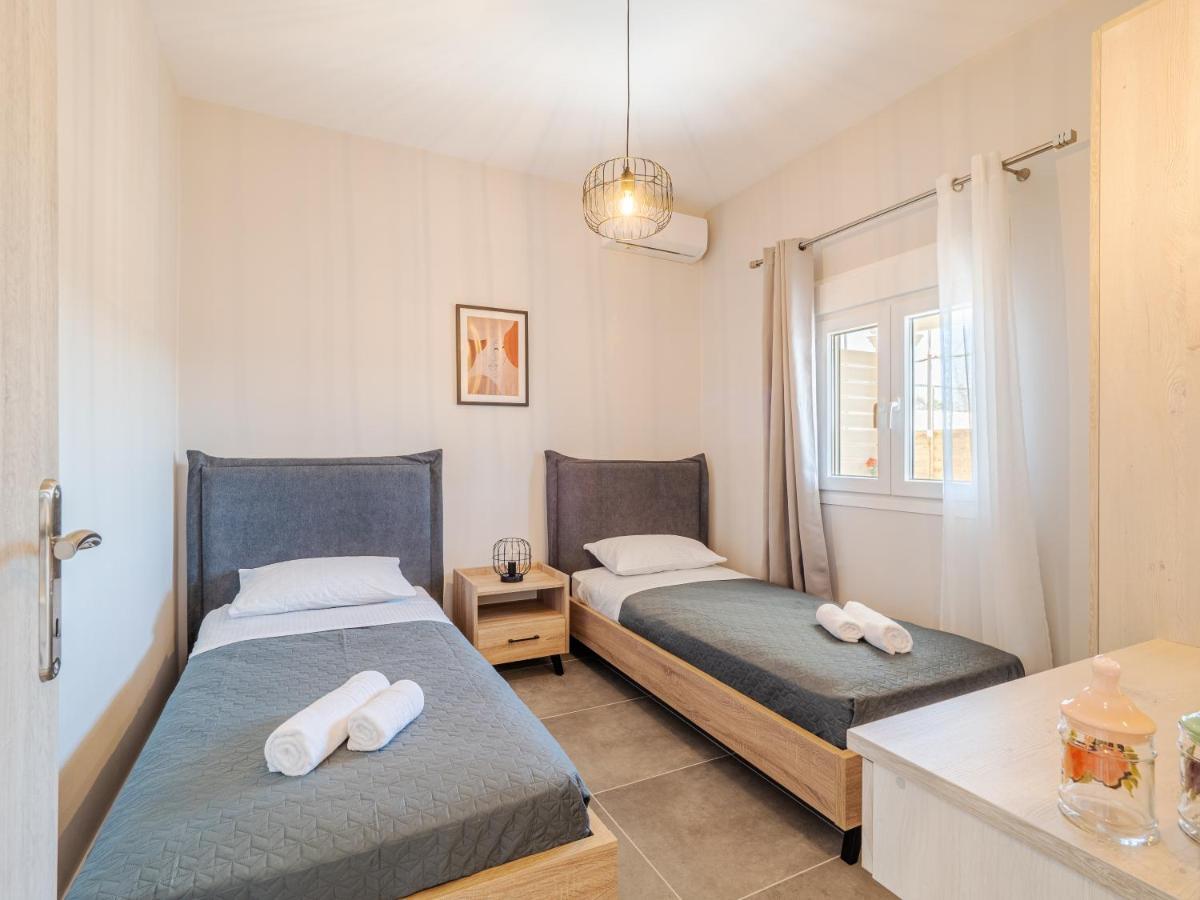 M&K - Maria'S Stylish Apartment Near Alykes Beach Corfu  Eksteriør billede